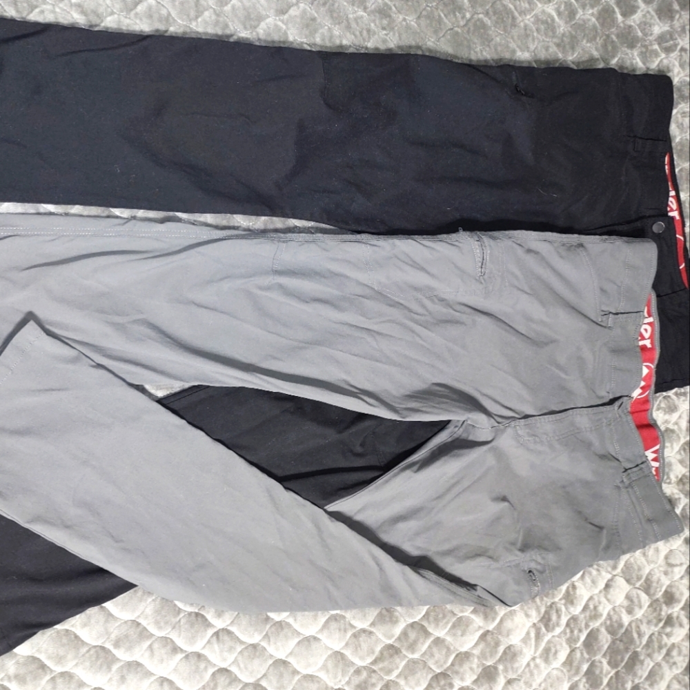 Wrangler pants 2 pair - 40x32